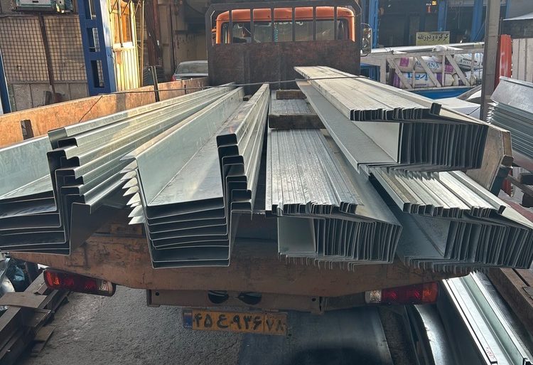 قیمت ناودانی شیروانی