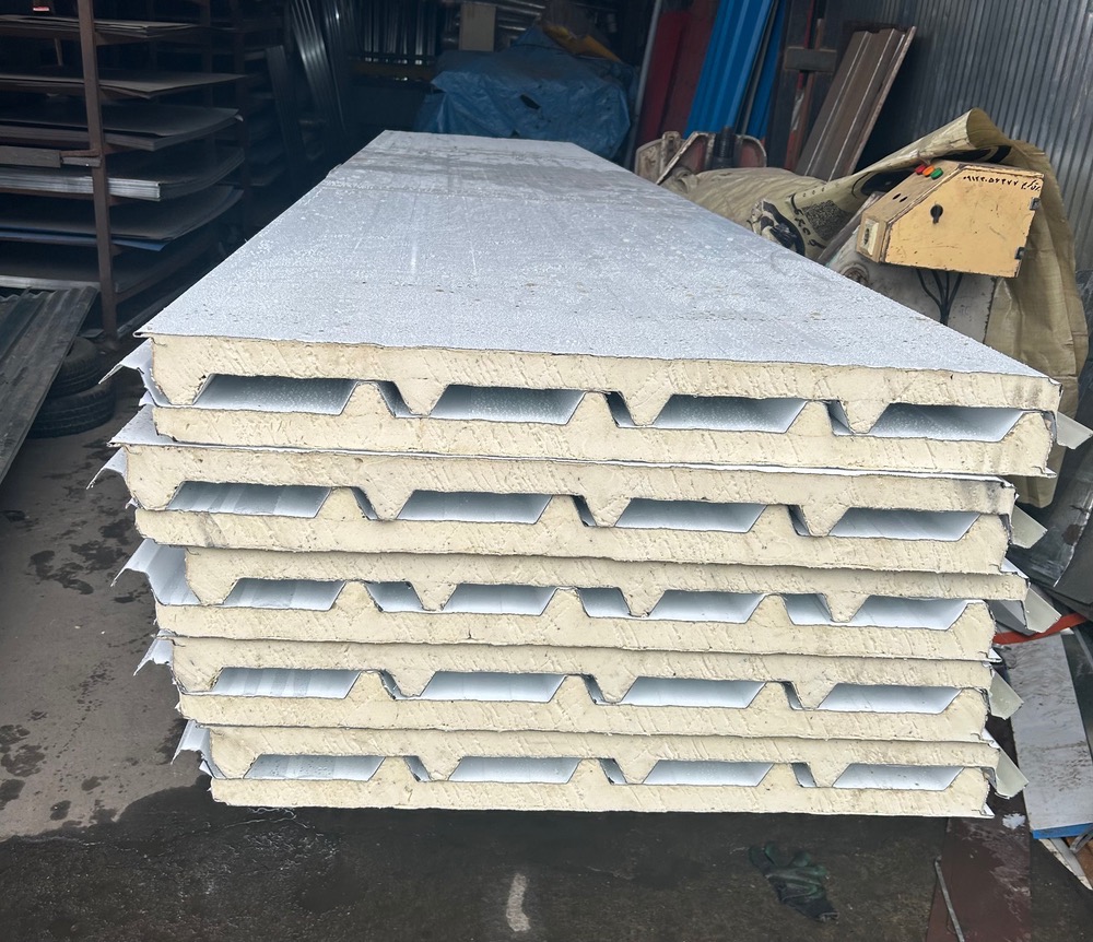 ساندویچ پانل سقفی